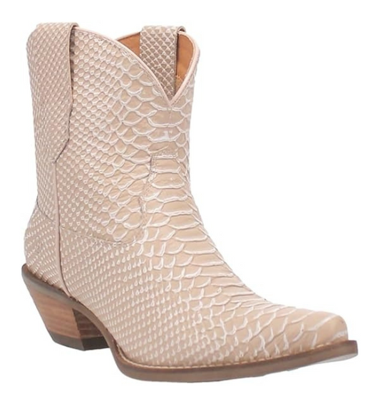 Dingo DI581 Women's Sorta Sweet Snip Toe Leather Ankle Boots – Sand