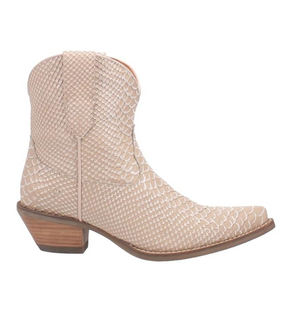 Dingo DI581 Women's Sorta Sweet Snip Toe Leather Ankle Boots – Sand