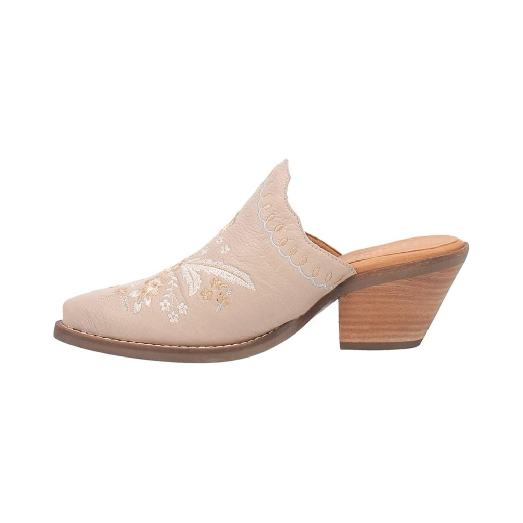 Dingo DI964 Women’s Clog, Beige (Sand)