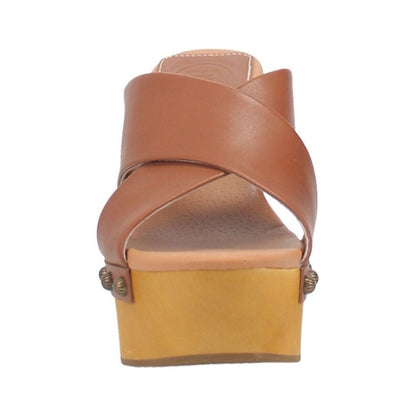 Dingo Driftwood Di849 Women’s Leather Slip-On Clogs-Tan
